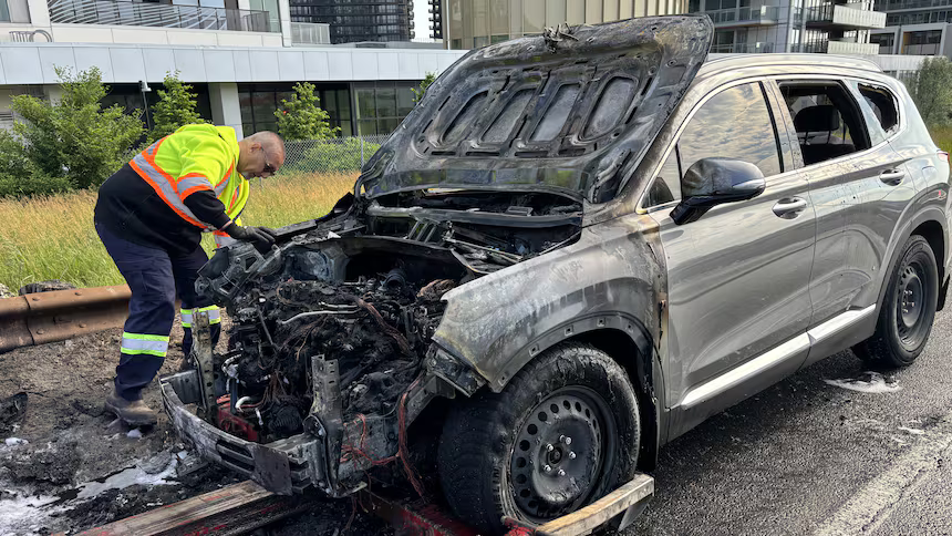 Santa Fe вспыхнул на трассе через день после ремонта: Hyundai лидирует по числу пожаров машин в Канаде после Ford